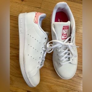 Adidas Stan Smith Tennis Shoes